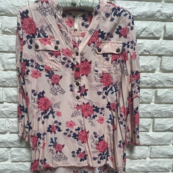 MATILDA Jane Once Upon A Time Livery Millie Top Blouse Floral hi low hem sz M - Picture 2 of 3